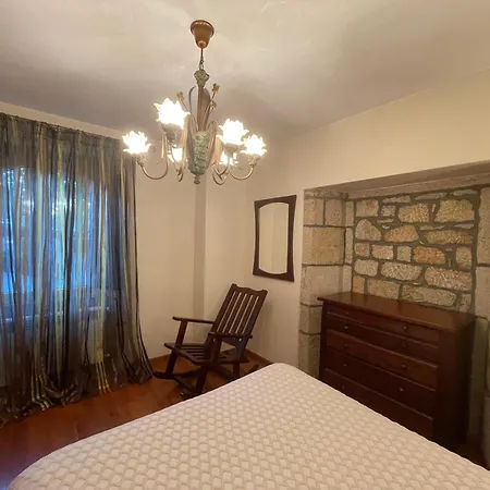 Apartamentos Rio Sil-Casa Rural En Sober- Ribeira Sacra شقة فندقية 3*